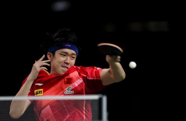 mk体育平台-五人携手共进世乒赛男单八强 中国男乒朝女乒看齐